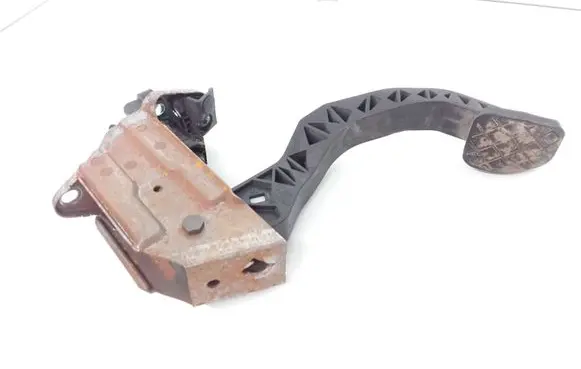 Clutch pedal