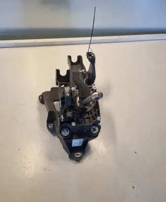 Ford Focus Gear shift rod F1FR7C453AKD