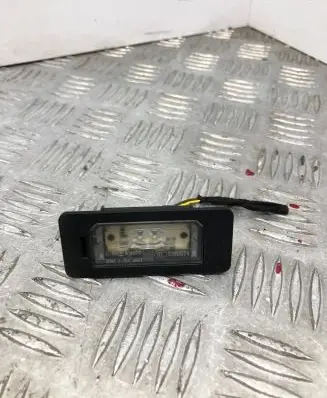 BMW 4 F32 F33 Number plate light 7193293 4810849