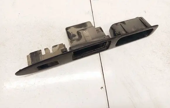 Toyota Avensis Verso Front door window switch trim 7427144110