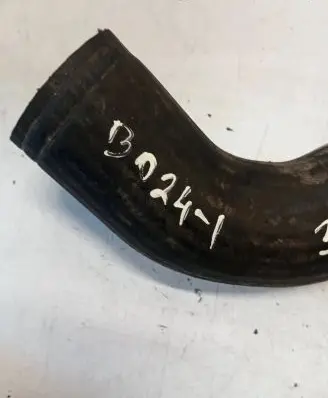 Volvo V70 Intercooler hose/pipe 30680217