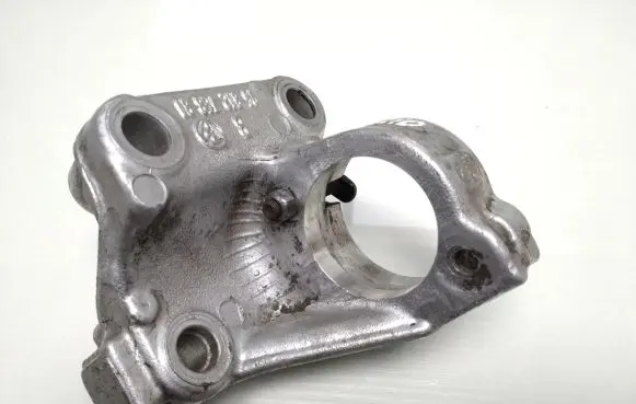 Peugeot 207 Driveshaft support bearing bracket 9680276880