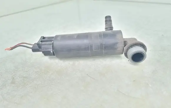 Honda Civic Headlight washer pump 