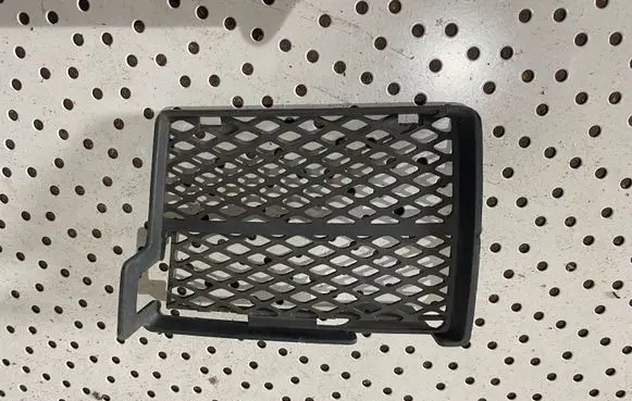 Chevrolet Kalos Front bumper lower grill