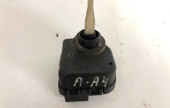 Audi A4 S4 B5 8D Headlight level adjustment motor 4D0941295 0307852315