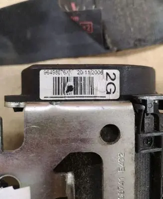 Peugeot 207 Rear seatbelt 96498076XX 6460293