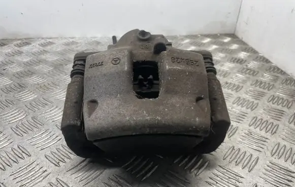 Mercedes-Benz C W204 Front brake caliper