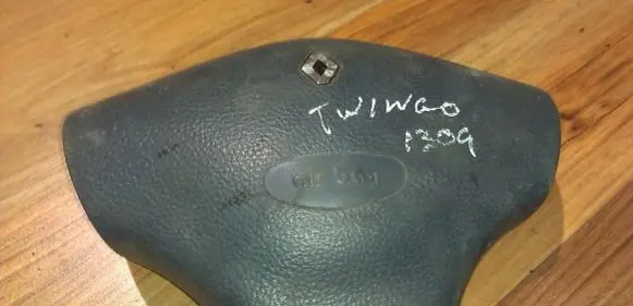 Renault Twingo I Steering wheel airbag 7700832115C