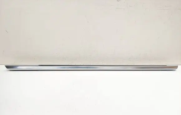 Ford Mondeo MK IV Rear glass trim