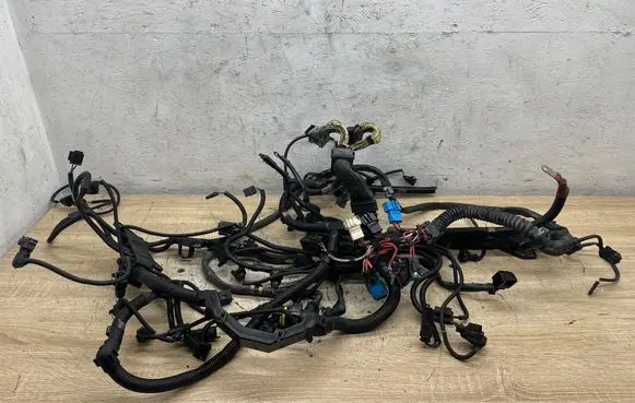 BMW 7 F01 F02 F03 F04 Engine installation wiring loom 06052011 00157708