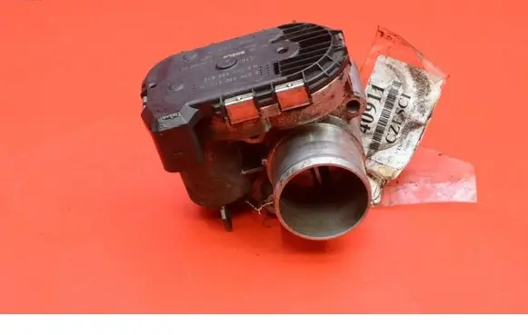 Renault Scenic II - Grand scenic II Throttle body valve 8200330810D