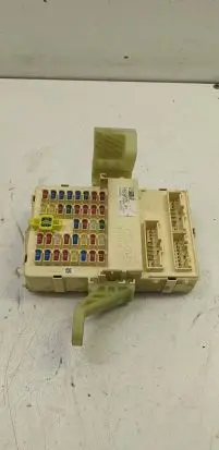 Hyundai Sonata Fuse module