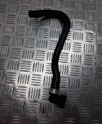 Engine coolant pipe/hose