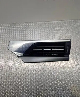 Toyota Avensis T270 Dashboard side air vent grill/cover trim 5566005120