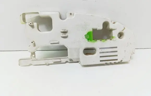 Audi A6 S6 C4 4A Speedometer (instrument cluster) 88311183