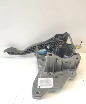 Peugeot 508 Clutch pedal 9677777980 31E1284P
