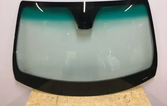 Maserati Ghibli Front windscreen/windshield window 43R004146 670008302 E000288