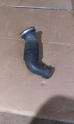 Audi A8 S8 D2 4D Air intake hose/pipe 4D0145747 446039