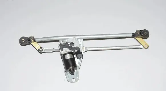 BMW X5 E53 Front wiper linkage and motor 61617046571 7046571 61617111536