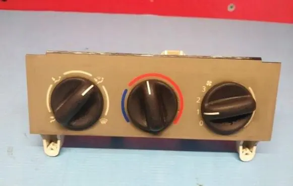 Renault Kangoo I Climate control unit