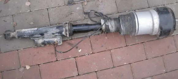 Mercedes-Benz S W221 Rear shock absorber/damper