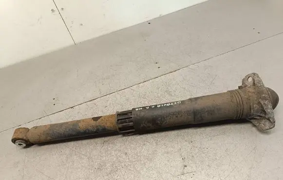 Rear shock absorber/damper
