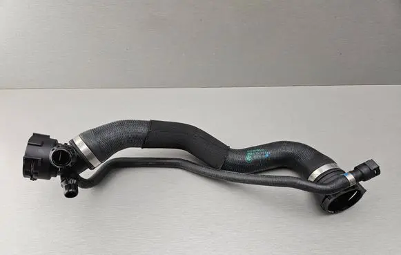 BMW X3 F25 Engine coolant pipe/hose 8571605 17128571605