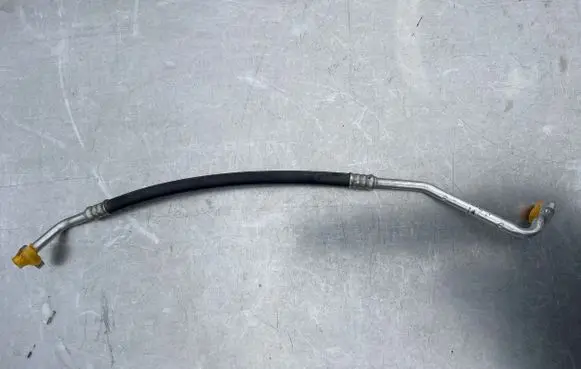 Renault Zoe Air conditioning (A/C) pipe/hose 924408549R