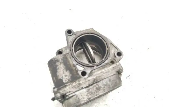 Volkswagen Golf Plus Throttle valve 03G128063J A2C53099815