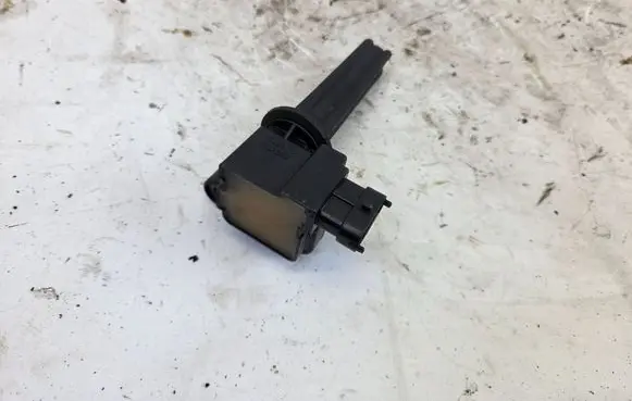 Saab 9-3 Ver2 High voltage ignition coil 12787707