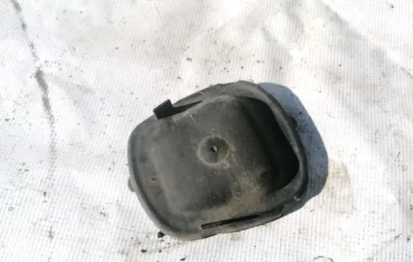 Chrysler Voyager Headlight/headlamp dust cover