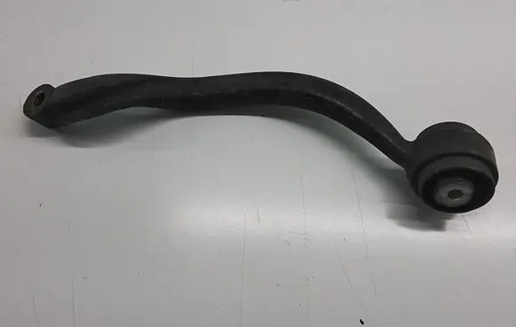 Land Rover Range Rover L322 Front lower control arm/wishbone R67506761