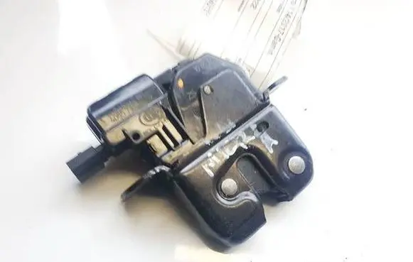 Nissan Micra Tailgate/trunk/boot lock/catch/latch 905039428R 40557160