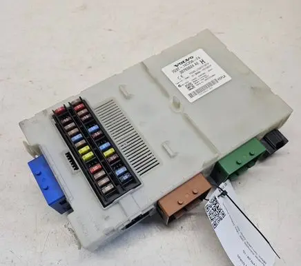 Volvo V70 Fuse module 31254535AA