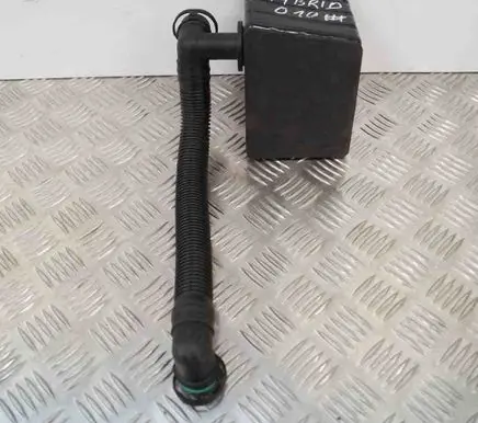Audi Q5 SQ5 Intake resonator 8R0133817B