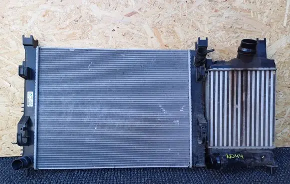 Renault Captur Intercooler radiator 144963014R 14461B680E