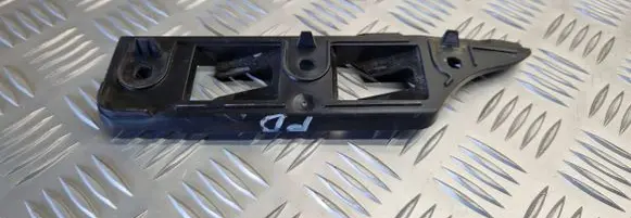 Volkswagen Golf V Front bumper mounting bracket 1K0807184