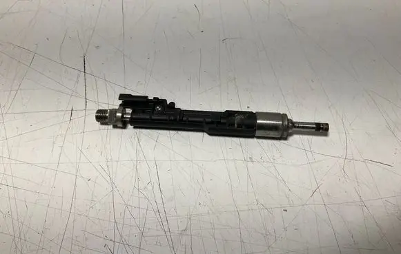 Fuel injector