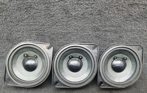 Audi A8 S8 D3 4E Panel speaker 4E0035411Q