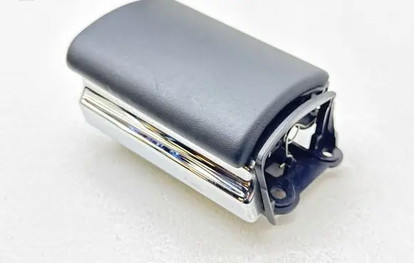 Mercedes-Benz S W221 Rear door ashtray PO109680