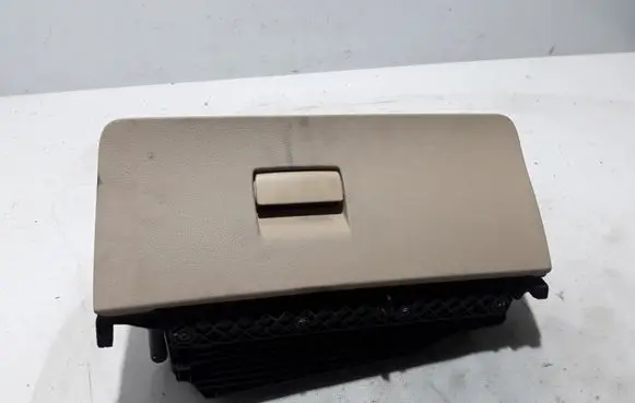 BMW 5 GT F07 Glove box 9142635