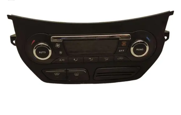 Ford C-MAX II Climate control unit AM5T18C612BJ AM5T18K574AB