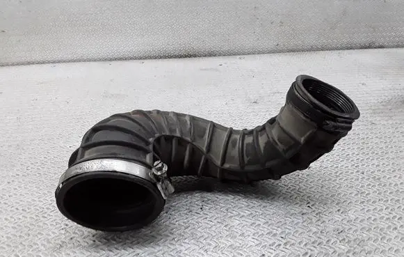 Volvo S60 Air intake duct part 08634143