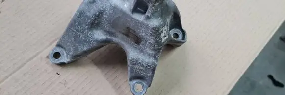 Audi Q5 SQ5 Engine mounting bracket 8W0199307C
