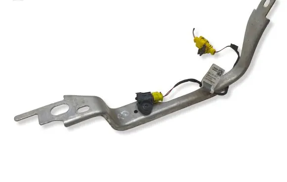 Audi A6 S6 C8 4K Radiator support slam panel bracket 4K0807348B