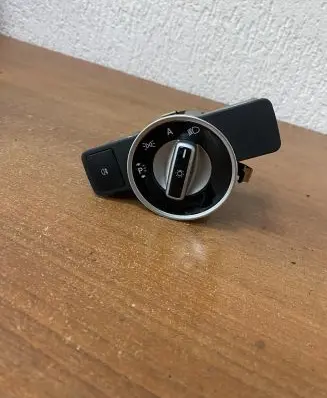 Mercedes-Benz E A207 Light switch G179