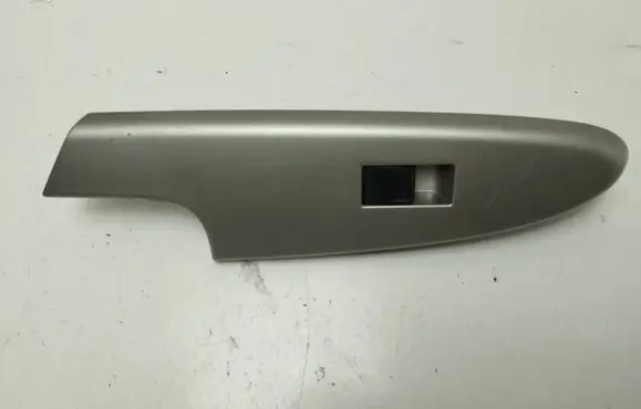 Toyota Urban Cruiser (XP110) Electric window control switch 7423152570