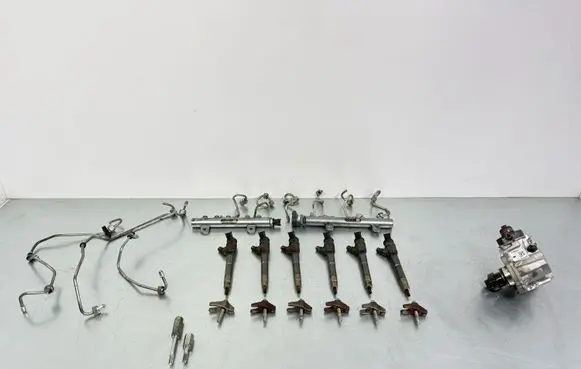 Jeep Grand Cherokee Fuel injection system set 0445010637 35062008F 0445216044