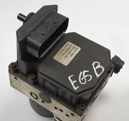 BMW 7 E65 E66 ABS Pump 6754512