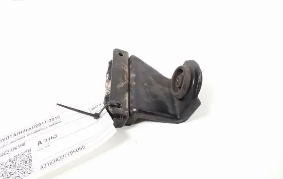 Toyota Hilux (AN10, AN20, AN30) Radiator mount bracket 88463-0K190